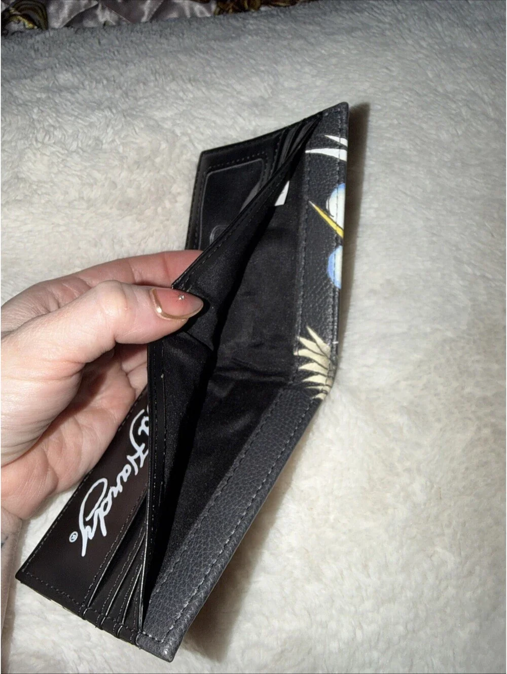Ed Hardy Bifold Mens Wallet Black Eagle Tattoo Design Card Holder ID Window